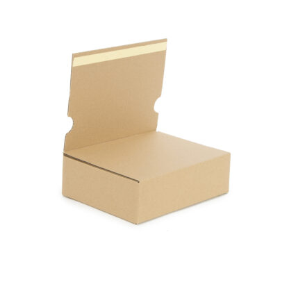 pudełko fasonowe z paskiem klejącym